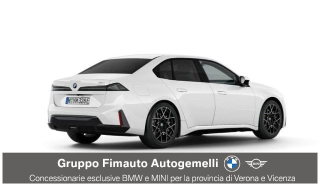 BMW i3 50 xdrive - foto 2 di 4