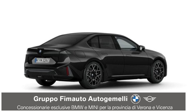 BMW i3 50 xdrive - foto 2 di 4