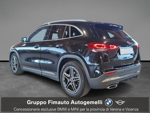 Mercedes-Benz GLA 200 d Automatic 4Matic Premium - foto 3 di 4