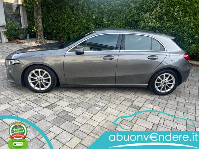 Mercedes-Benz A 180 d Automatic Business Extra - foto 4 di 4