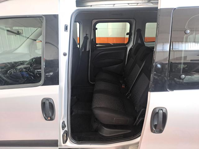 Opel Combo Tour 1.3 CDTi 95CV EURO 6B Vetrato! Iva compresa! - foto 3 di 4
