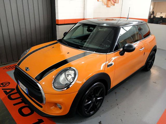 MINI One 1.2 One 75CV SI NEO PATENTATI+SERVICE IN BMW!!!, del 2015, 96.000 km, in vendita a Caravaggio (BG)