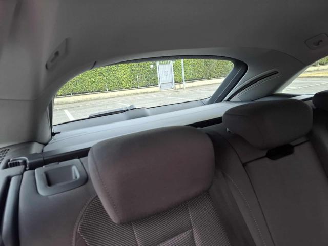 Audi A4 Avant 30 TDI/136 CV S tronic S line edition usato a NUVOLERA