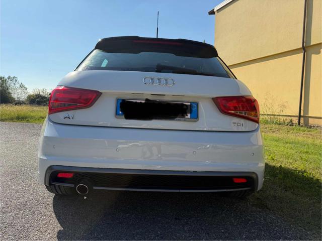 Audi A1 SPB 1.4 TDI S tronic Admired - foto 4 di 4