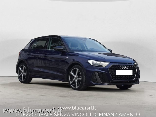 Audi A1 A1 SPB 30 TFSI S line edition, del 2025, 16.487 km, in vendita a Marcianise (CE)