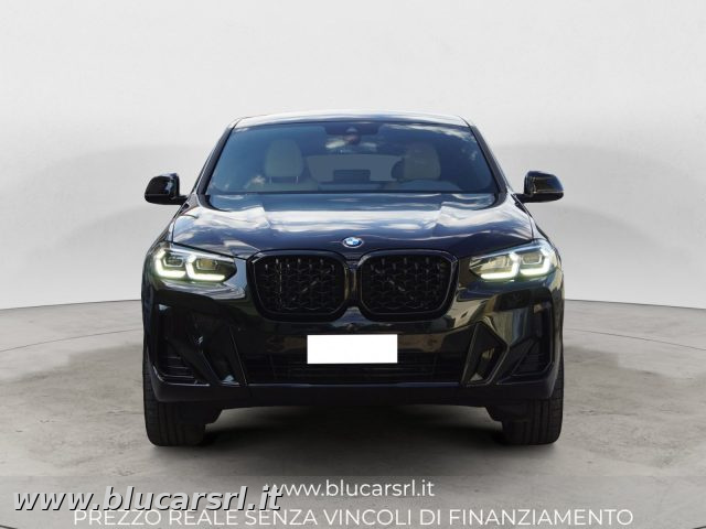 BMW X4 xDrive 20d Msport MH48V, del 2025, 14.500 km, in vendita a Marcianise (CE)