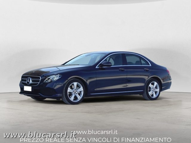 Mercedes-Benz CLA sse E E220d 4Matic Auto Sport - foto 2 di 4