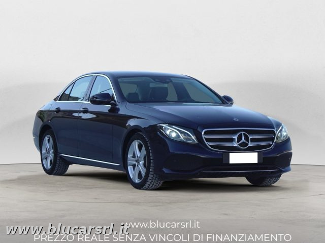 Mercedes-Benz CLA sse E E220d 4Matic Auto Sport usato a MARCIANISE