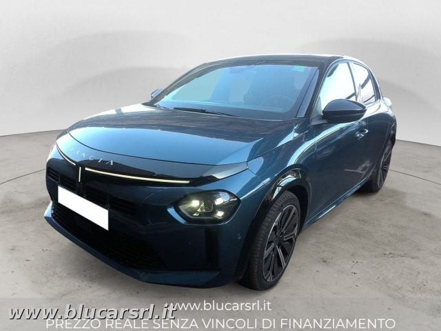 Lancia Ypsilon Ibrida Ibrido 100cv LX e-DCT, del 2025, 5.003 km, in vendita a Marcianise (CE)