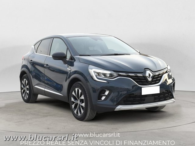 Renault Captur Captur 1.0 tce Techno Gpl 100cv, del 2023, 23.000 km, in vendita a Marcianise (CE)