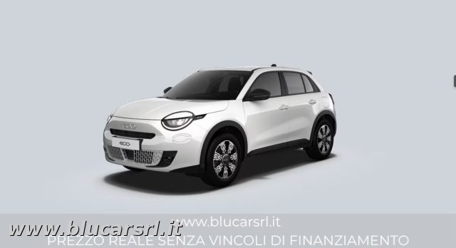 Fiat 600 1.2 Hybrid 145cv Pop, del 2025, 20.263 km, in vendita a Marcianise (CE)