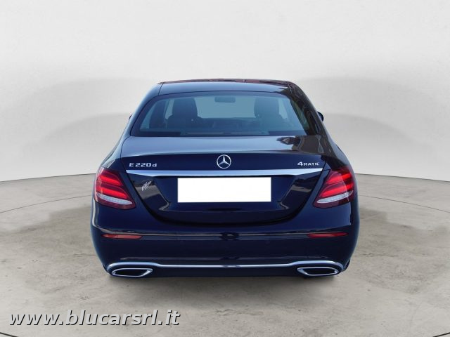 Mercedes-Benz CLA sse E E220d 4Matic Auto Sport - foto 4 di 4