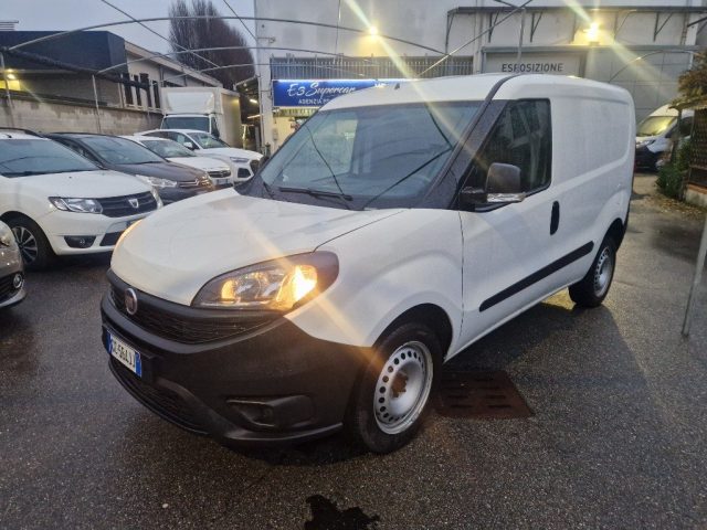 Fiat Doblo Dobl� 1.4 Natural Power Cargo Business usato a BAREGGIO