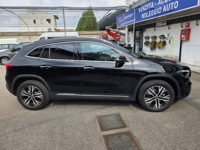 Mercedes-Benz GLA 180 Automatic Progressive Advanced Plus - foto 4 di 4