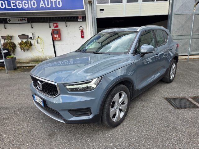 Volvo XC40 B4 AWD automatico Plus usato a BAREGGIO