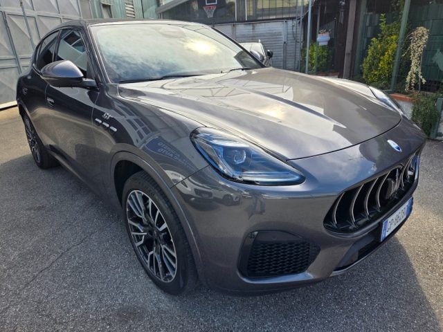 Maserati Grecale MHEV 250 CV AWD GT - foto 4 di 4