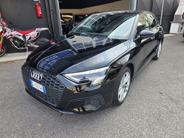 Audi A3 SPB 40 TFSI e S tronic Business Advanced IN ARRICO, del 2022, 91.000 km, in vendita a Bareggio (MI)