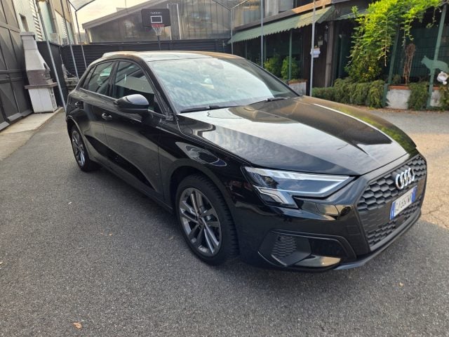 Audi A3 SPB 40 TFSI e S tronic Business Advanced IN ARRICO - foto 3 di 4