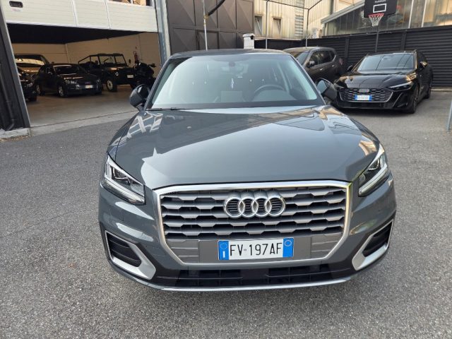 Audi Q2 1.0 30 TFSI S tronic Design - foto 2 di 4