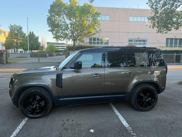 Land Rover Defender 110 2.0 SD4 240CV AWD Auto SE usato a BRESCIA