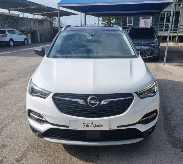 Opel Grandland X 1.5 diesel Ecotec Start&Stop Innovation Eat8 usato a GIUGLIANO IN CAMPANIA