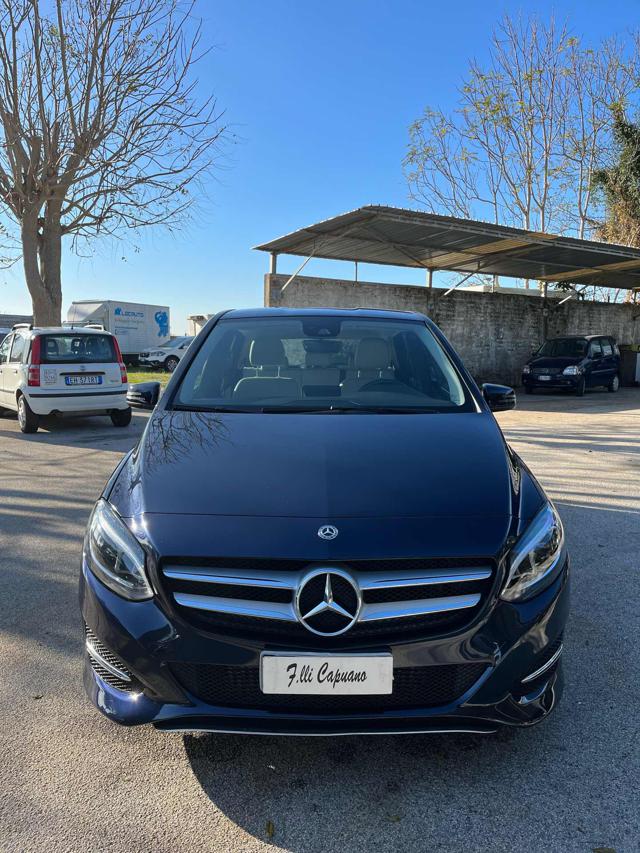 Mercedes-Benz B 180 d Business - foto 3 di 4