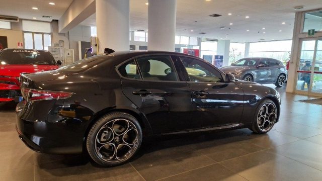 Alfa Romeo Giulia 2.2 Turbodiesel 160 CV AT8 Sprint + Cerchi 19' - foto 2 di 4