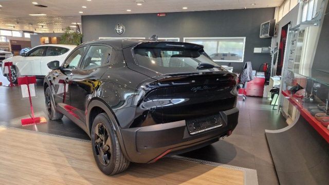 Alfa Romeo Junior 1.2 145 CV Hybrid eDCT6 - foto 4 di 4