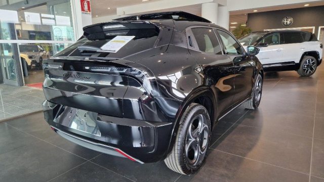 Alfa Romeo Junior 156 CV BEV Edizione Milano Cortina 2026 - Techno - - foto 2 di 4