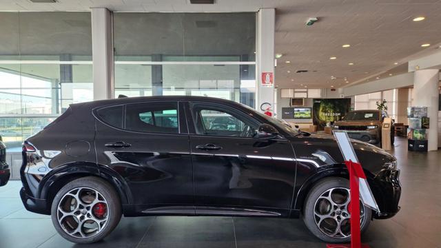 Alfa Romeo Tonale 1.5 160 CV MHEV TCT7 Veloce - foto 3 di 4