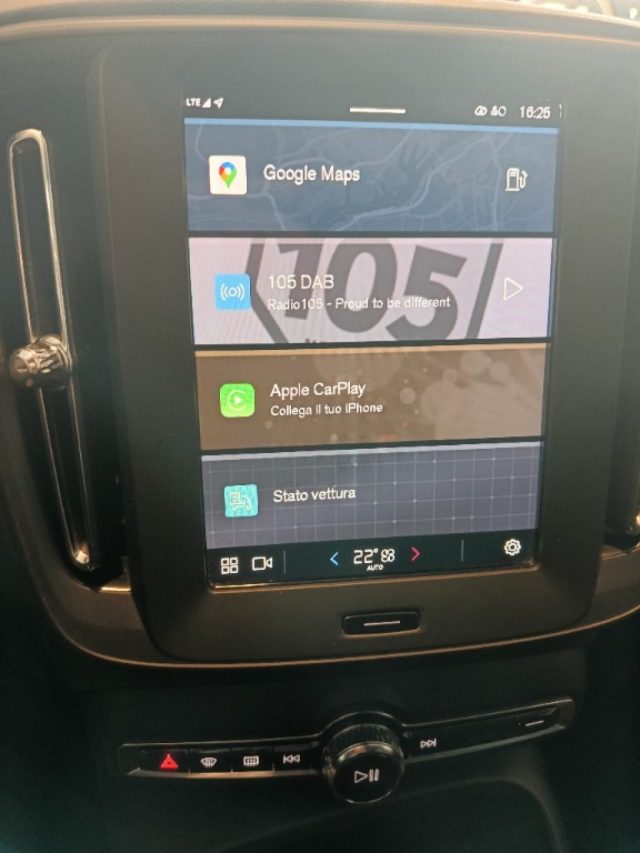 Volvo XC40 T3 BENZINA - foto 4 di 4