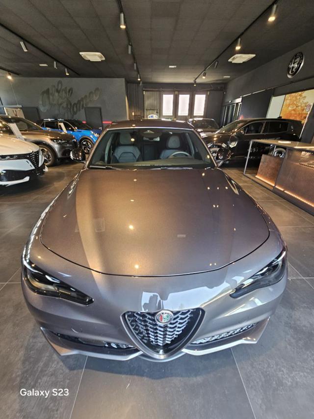 Alfa Romeo Giulia 2.2 Turbodiesel 210 CV AT8 AWD Q4 Veloce - foto 2 di 4