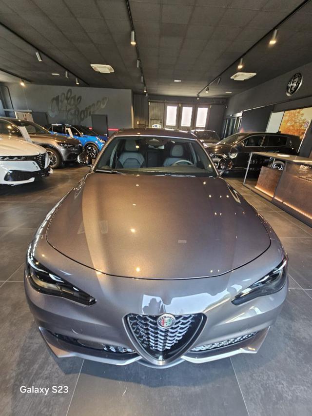 Alfa Romeo Giulia 2.2 Turbodiesel 210 CV AT8 AWD Q4 Veloce km 0 a MODENA
