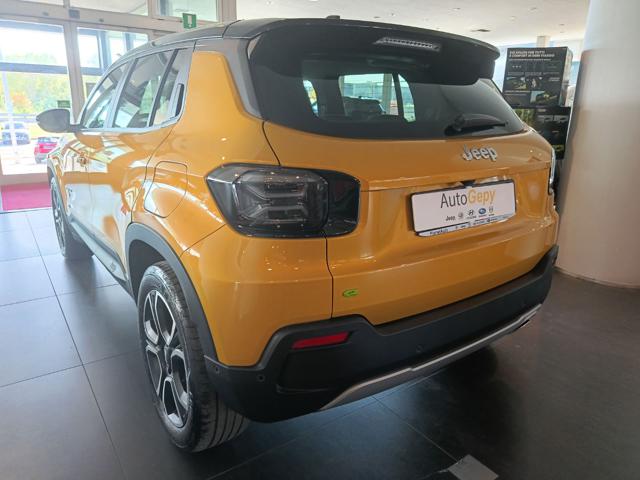 Jeep Avenger 1.2 Turbo 100 CV MHEV Summit - foto 4 di 4