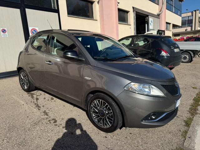 Lancia Ypsilon 1.3 MJT 80 CV Gold AUTOGEPY SASSUOLO 05361881051 - foto 4 di 4