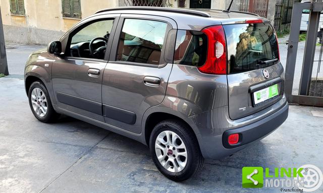 Fiat Panda Fiat Panda 1.2 Benzina 69 CV Lounge, - foto 4 di 4