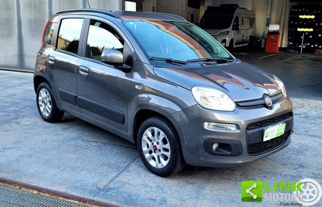 Fiat Panda Fiat Panda 1.2 Benzina 69 CV Lounge, - foto 2 di 4