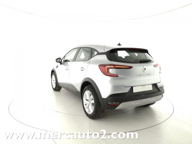 Renault Captur TCe 12V 100 CV GPL Business - foto 3 di 4