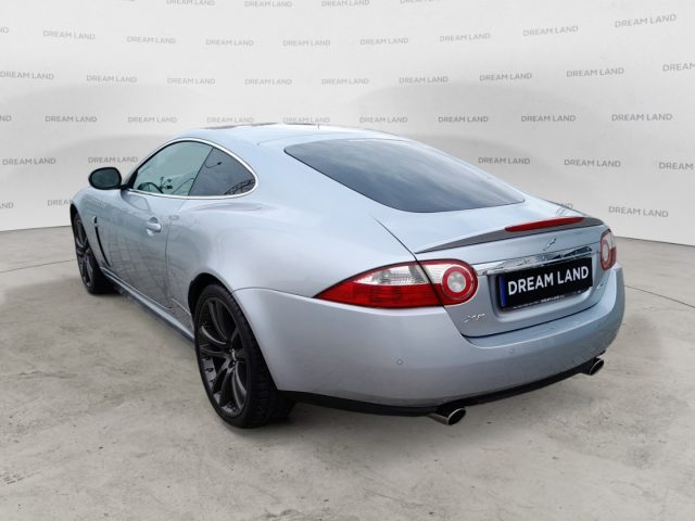 Jaguar XK 4.2 V8 Coup� - foto 4 di 4