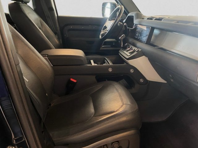 Land Rover Defender 110 3.0D I6 200 CV AWD Auto SE 7 POSTI - foto 4 di 4