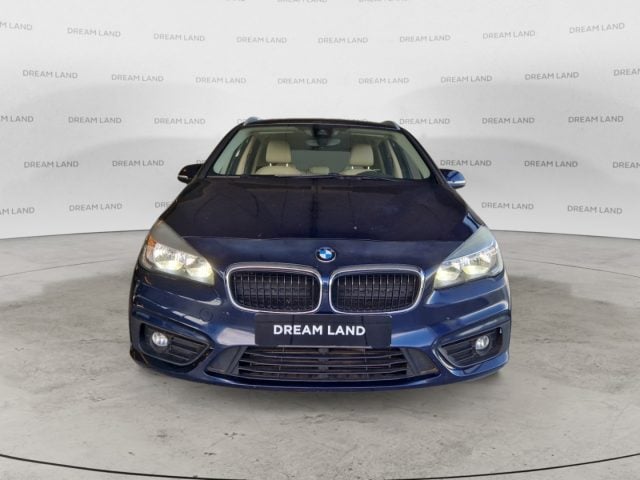 BMW 216 d Active Tourer Luxury - foto 2 di 4