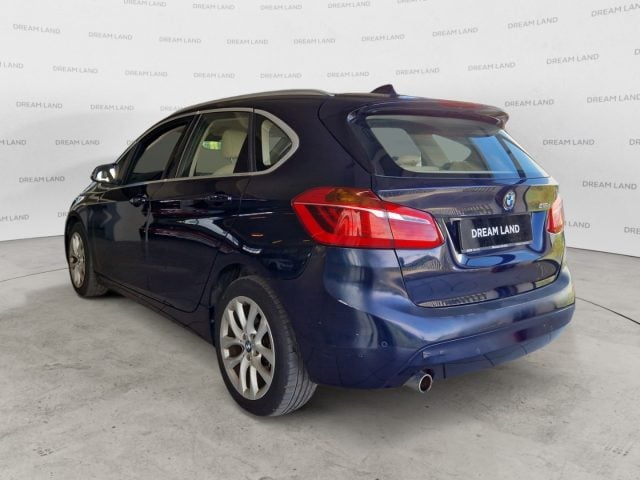 BMW 216 d Active Tourer Luxury - foto 4 di 4