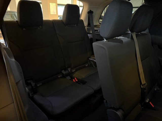 Land Rover Discovery 2.0 TD4 180 CV S Aut. 7 POSTI - foto 4 di 4