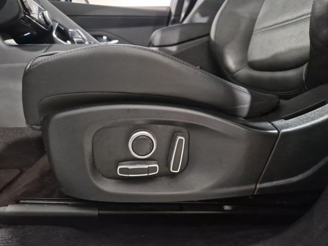 Jaguar E-Pace 2.0D I4 163CV AWD Auto R-Dynamic S GARANZIA JAGUAR, del 2022, 80.000 km, in vendita a Livorno (LI)