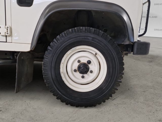 Land Rover Defender 90 2.4 TD4 Station Wagon E / UNICO PROPRIETARIO usato a LIVORNO
