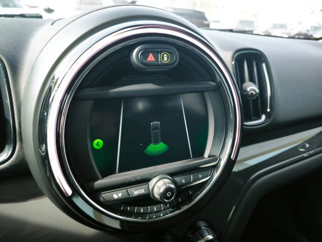 MINI Countryman 1.5 One Countryman, del 2019, 100.000 km, in vendita a Livorno (LI)