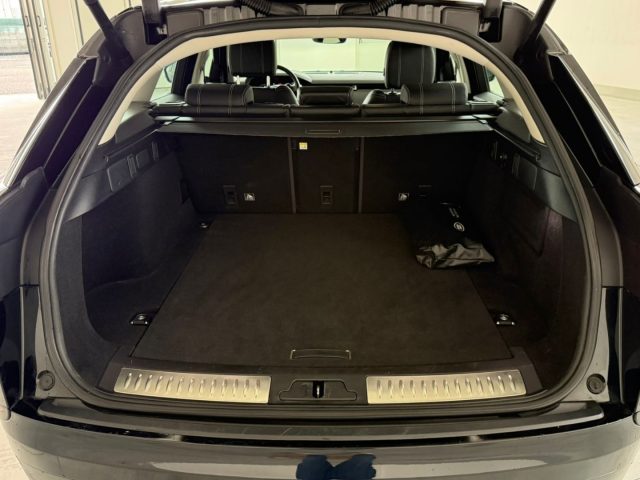 Land Rover Range Rover Velar 2.0D I4 180 CV S usato a LIVORNO