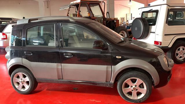 Fiat Panda Cross 4x4 - foto 3 di 4