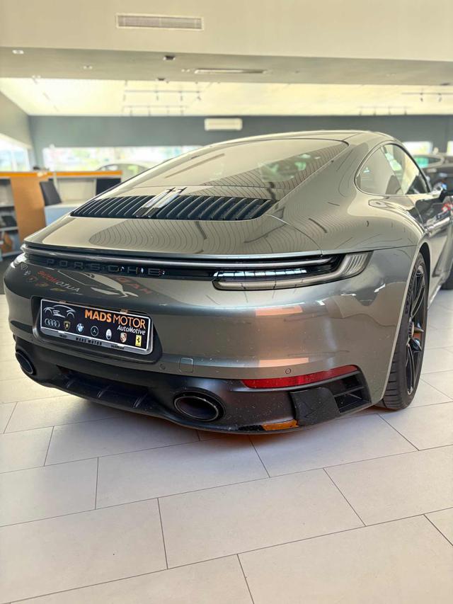 Porsche 911 Carrera 4 GTS StraFull!!! - foto 3 di 4