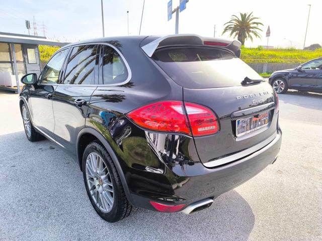 Porsche Cayenne 3.0 Diesel 250CV Platinum Edition - foto 3 di 4